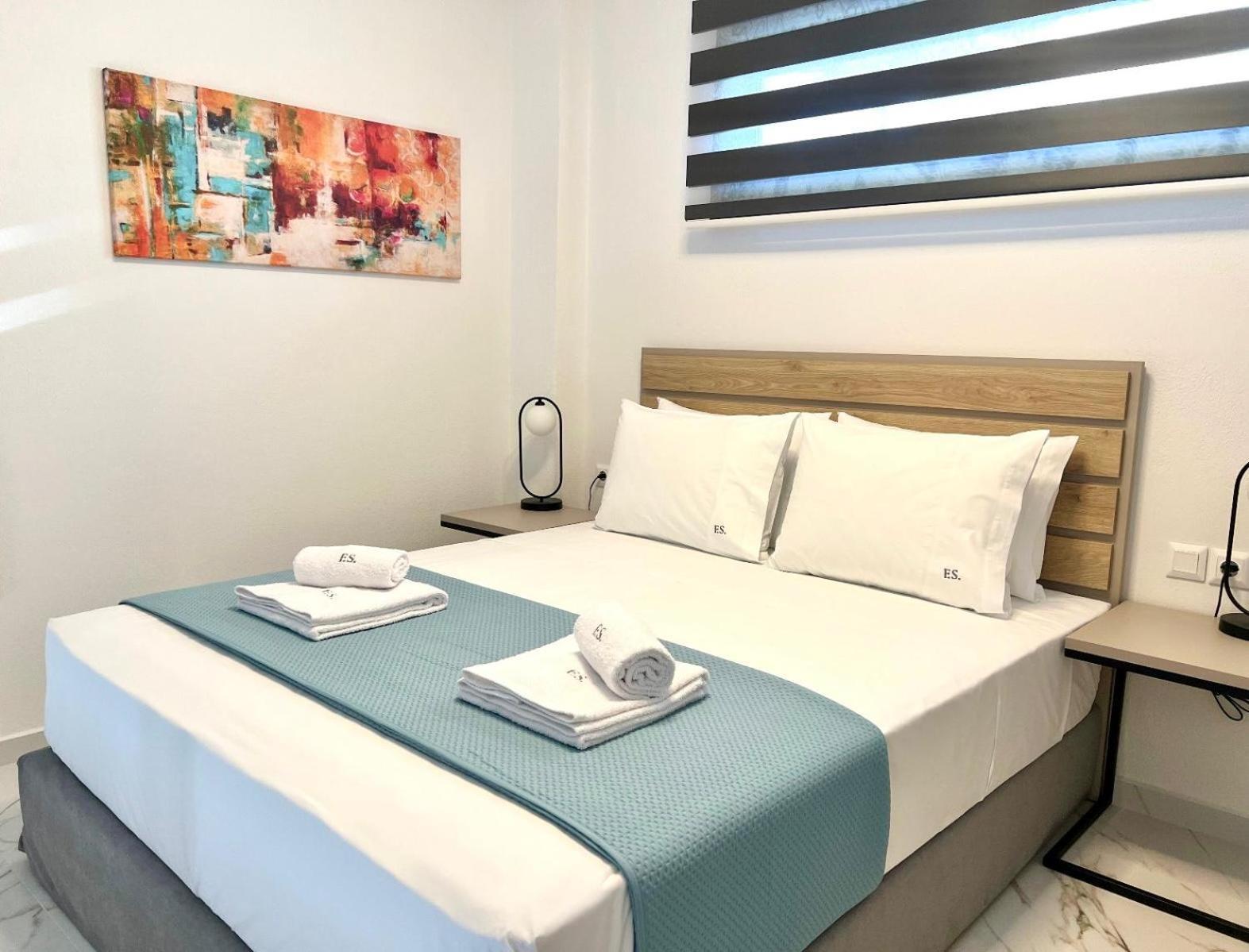Four Shades Luxury Suites Sarti Esterno foto