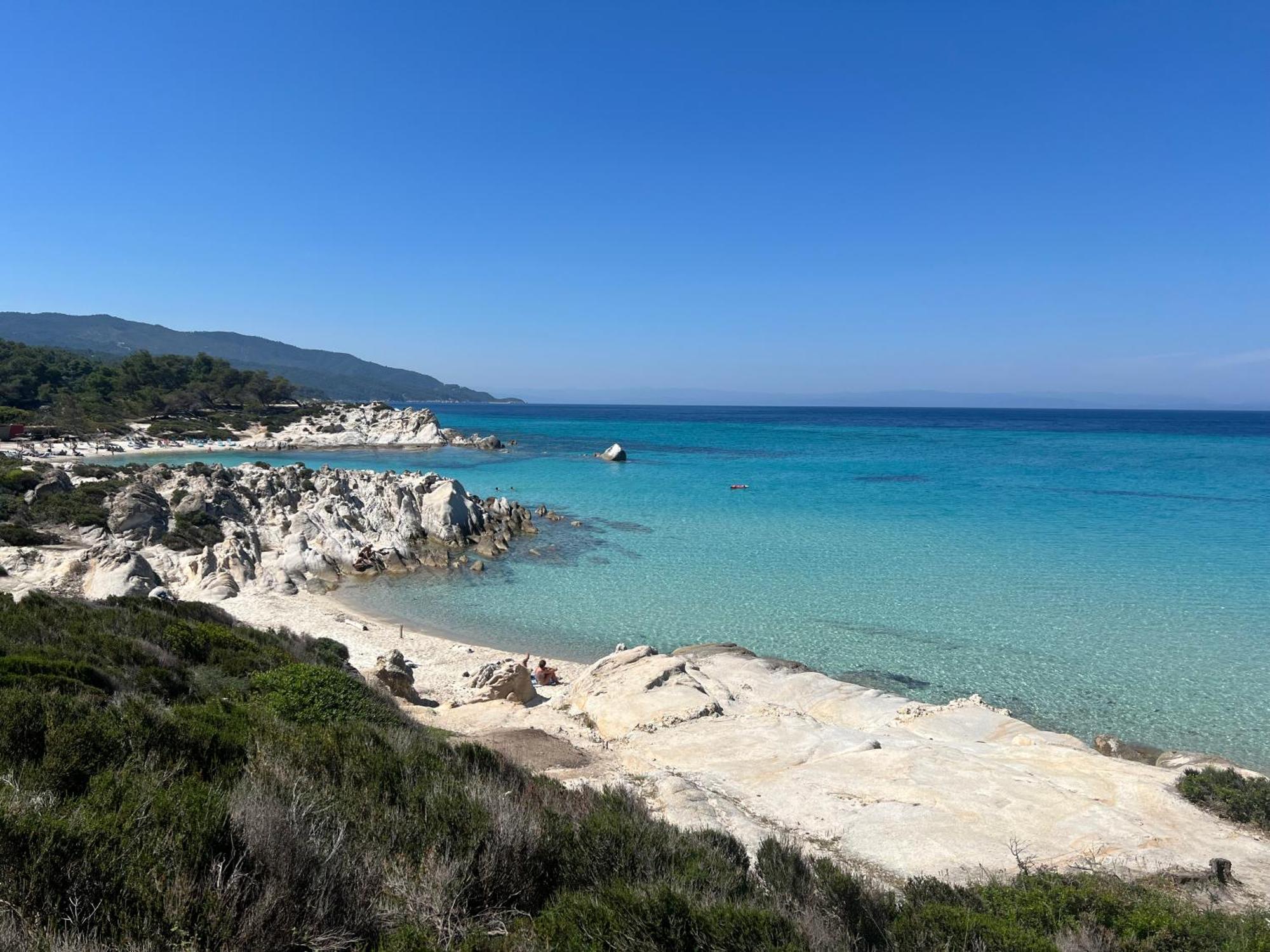 Four Shades Luxury Suites Sarti Esterno foto