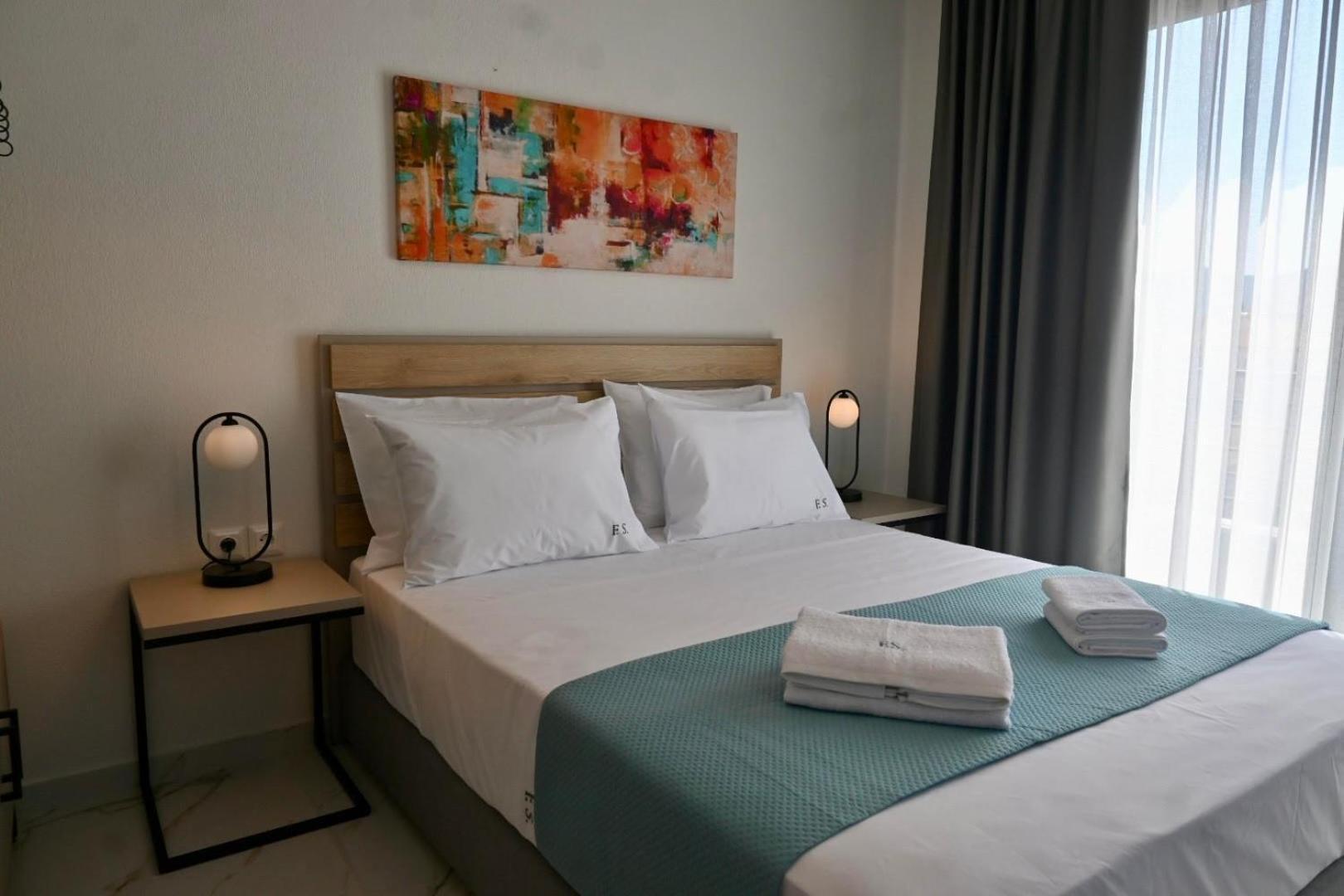 Four Shades Luxury Suites Sarti Esterno foto